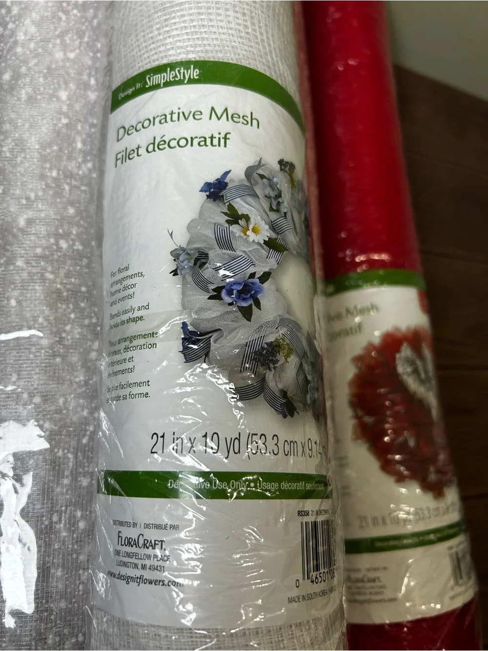 Lot Of 4 Flora Craft White/Red Decorative Mesh Crafts Wreaths 2-21” X 10 yds 2?